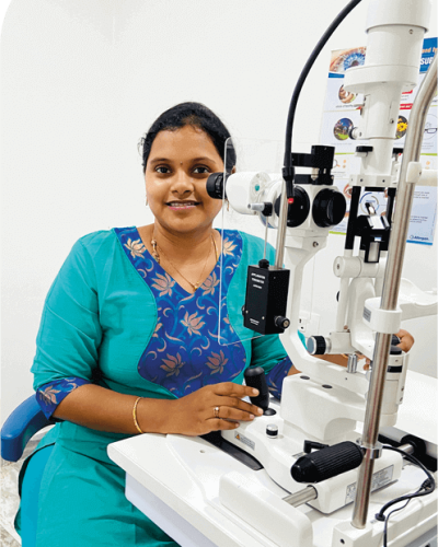 DR SUPRAJA ARISETTY OPHTHALMOLOGIST Neeraja Eye Care